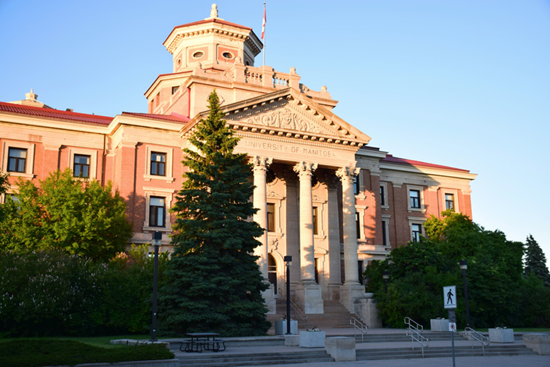 Picture of the entrance to the main administrative building at the University of Manitoba