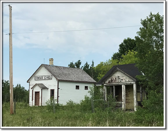 Ancienne école et résidence pour les instituteurs d'Erinside