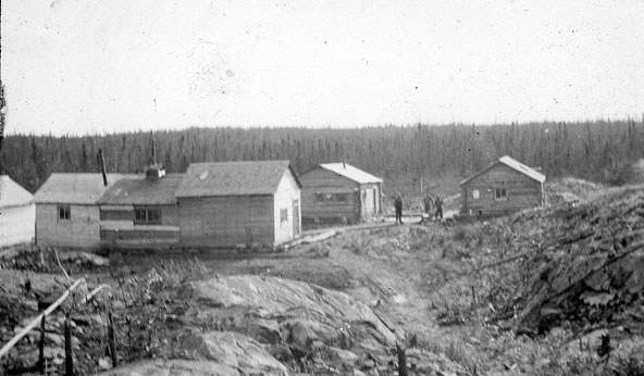 Gold Pan Mine Buildings, Rice Lake District, circa 1920.