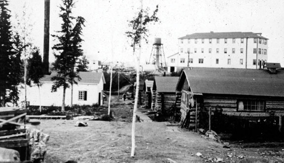 Old camp and new construction, Sherritt Gordon Mine Site, 1929.