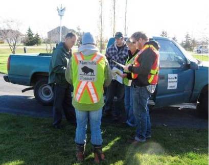 Inspectors preparing for a survey