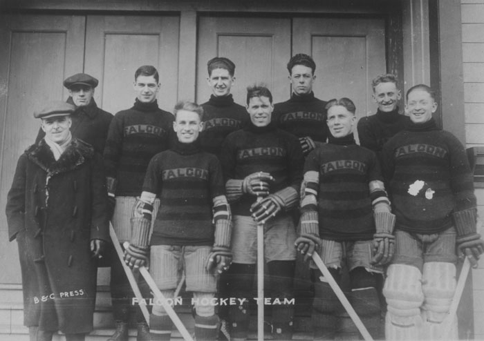 Falcon Hockey Team, 1920